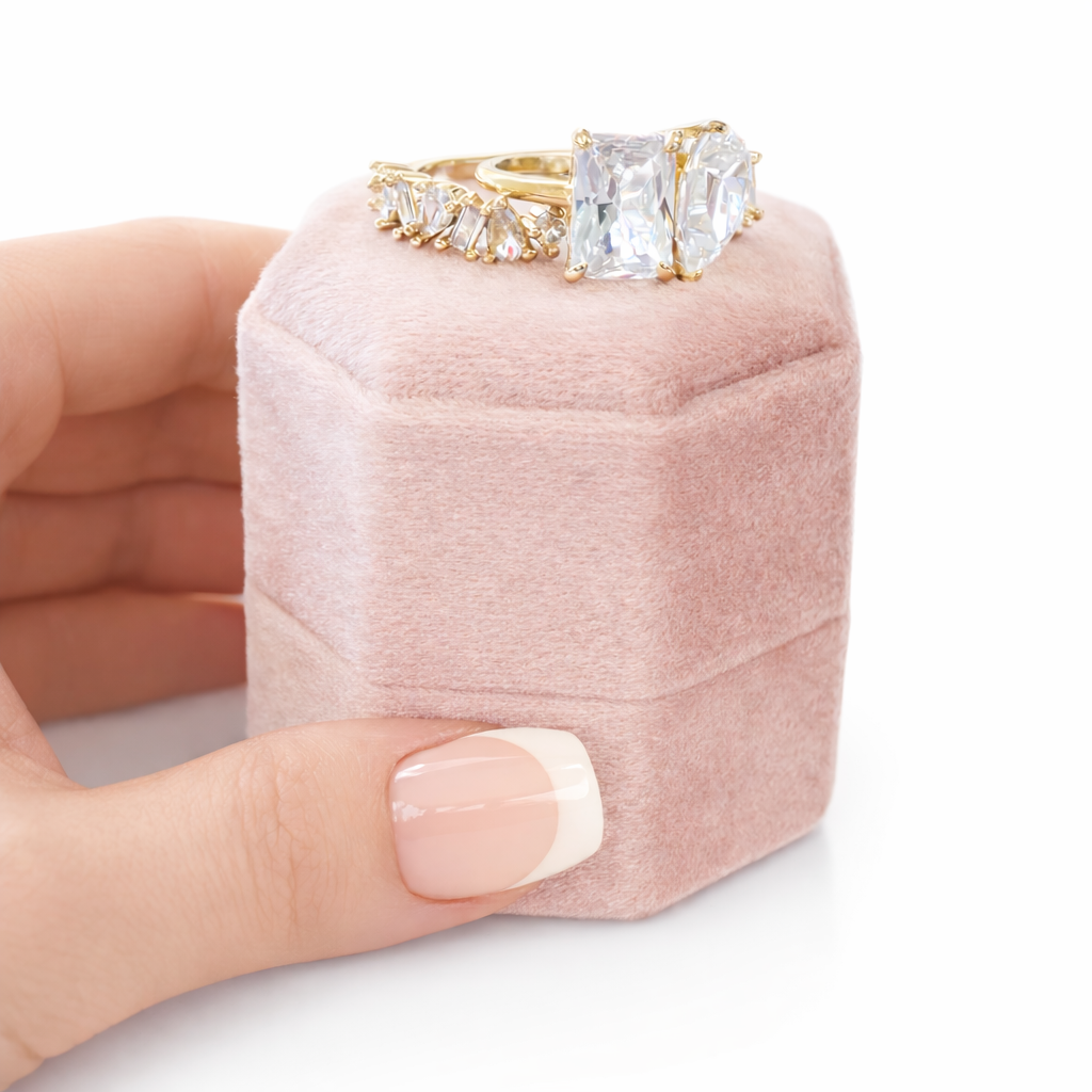 Toi et Moi 2 Piece Ring Set