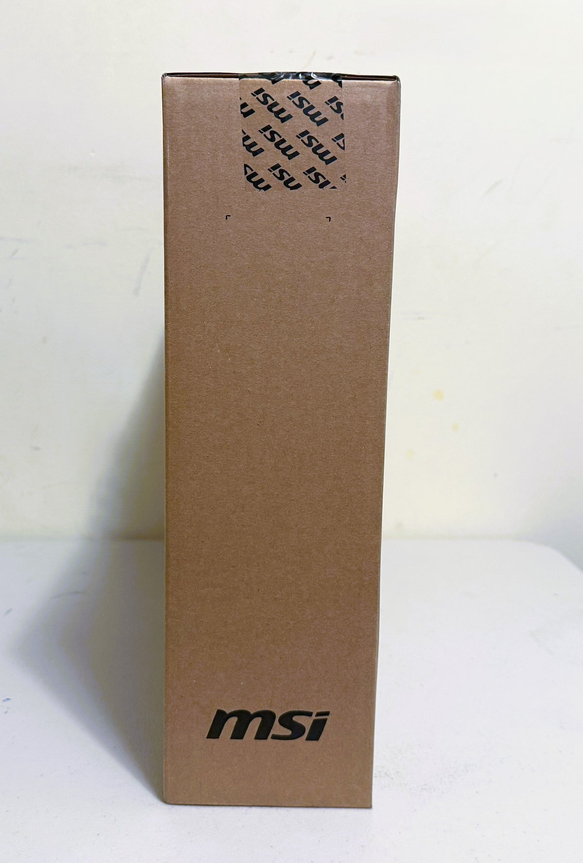 MSI Titan 18 HX AI A2XWJG-412US 18 5090 Gaming Laptop