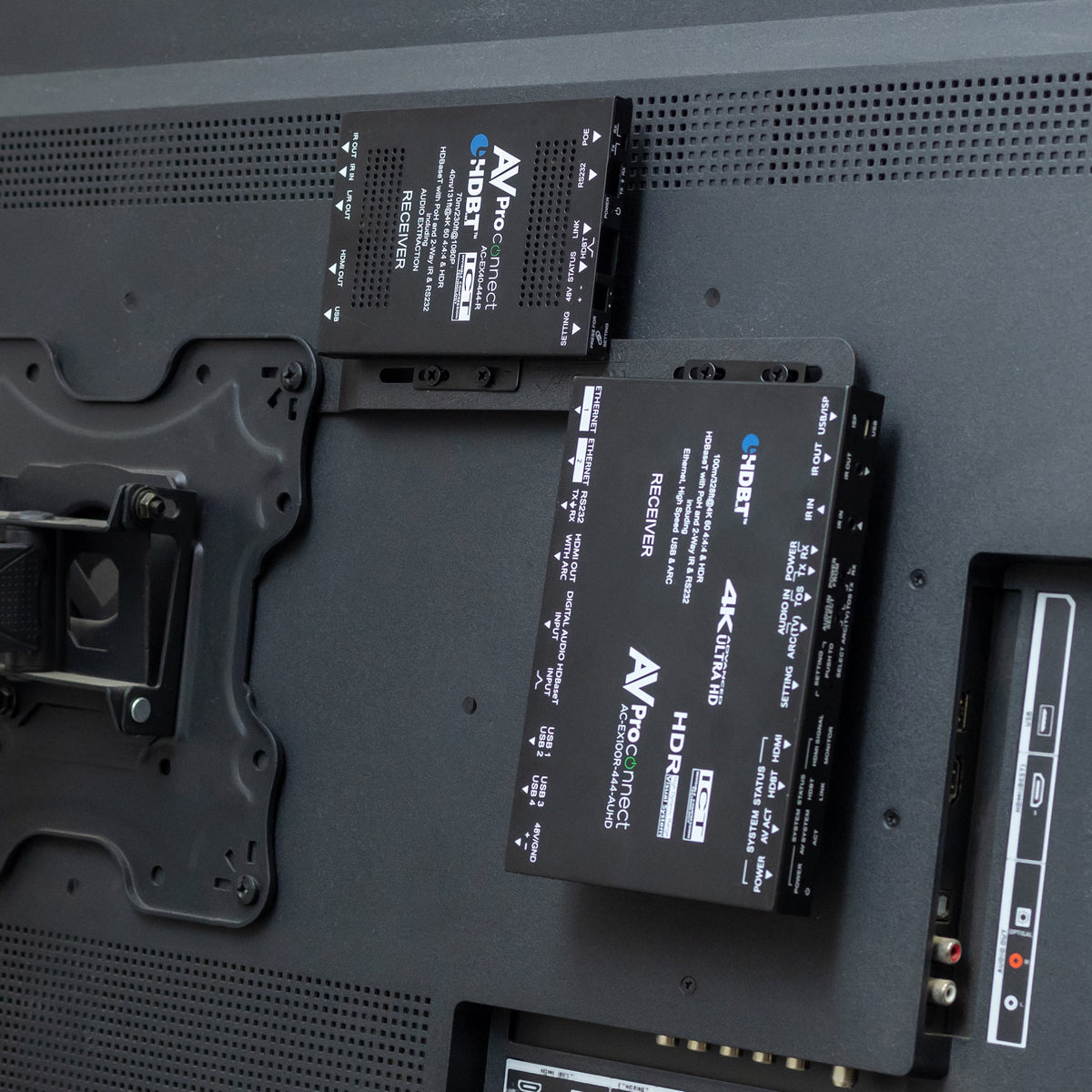HIDEit Uni-VESA OB Bar | Universal VESA Adapter Mount