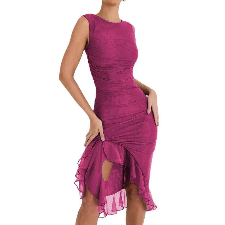 Chic Sleeveless Midi Dress