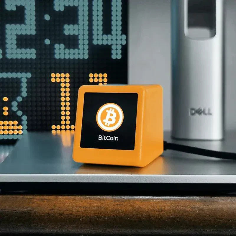 Crypto Desk Tracker