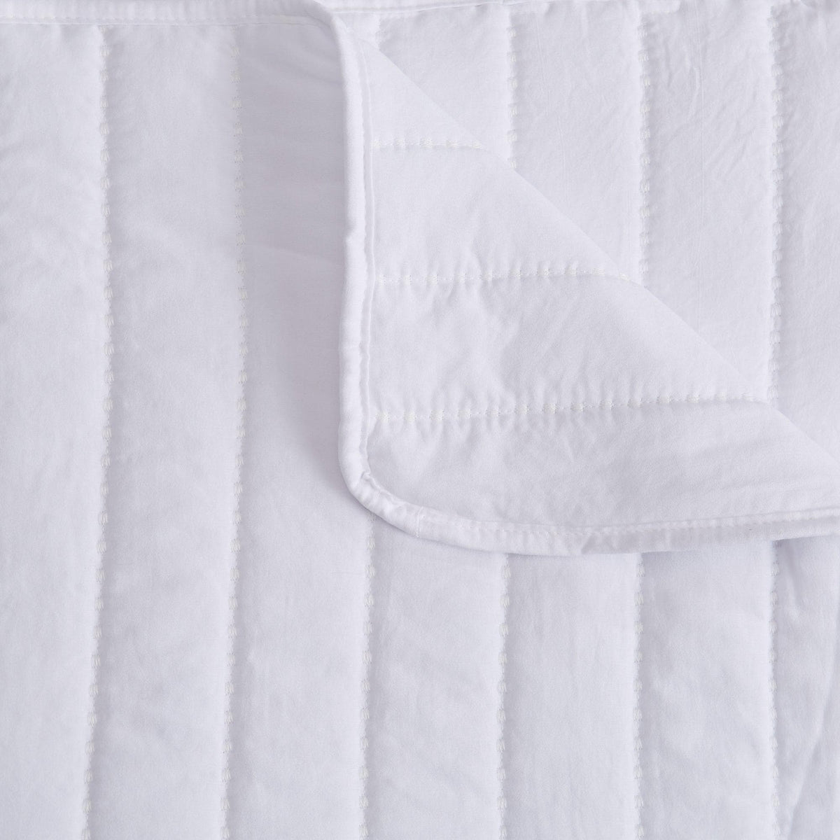 3-Piece Solid Striped Quilt - Virginia Collection