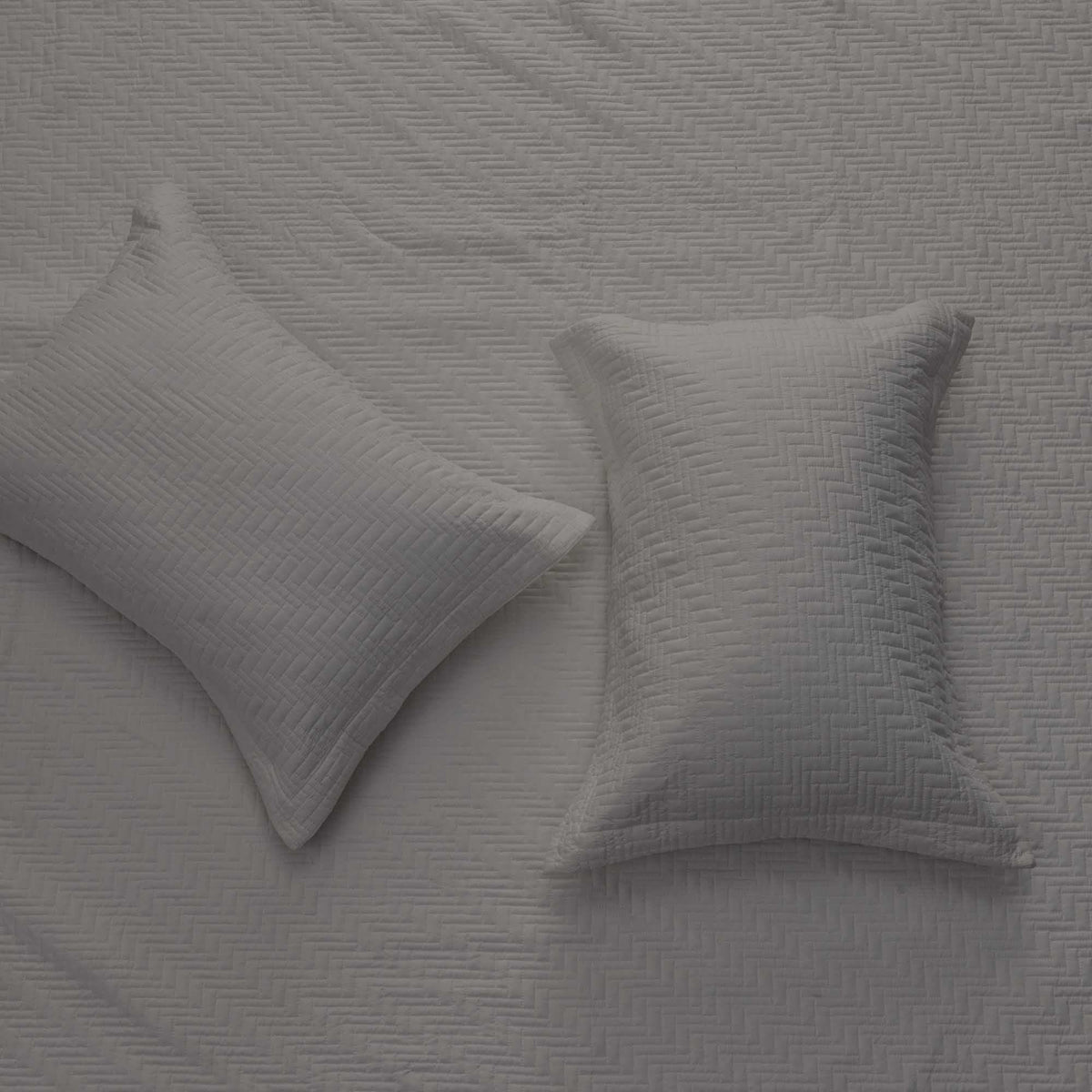 3-Piece Herringbone Stitched Quilt - Louise Collection